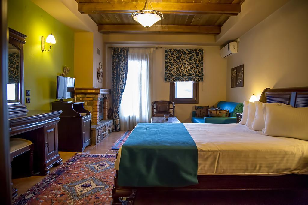 Pandion Luxury Boutique Hotel & Suites With Spa Неохори Екстериор снимка