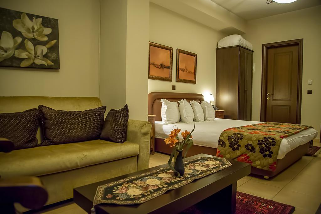 Pandion Luxury Boutique Hotel & Suites With Spa Неохори Екстериор снимка