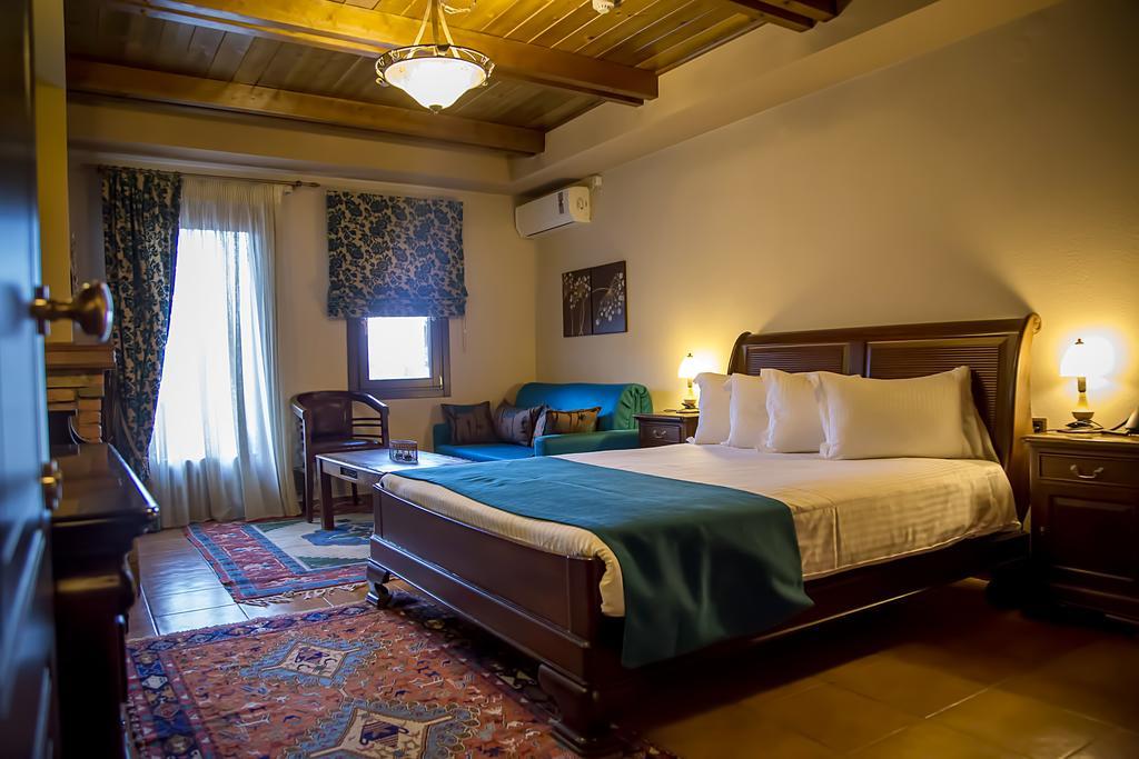 Pandion Luxury Boutique Hotel & Suites With Spa Неохори Екстериор снимка