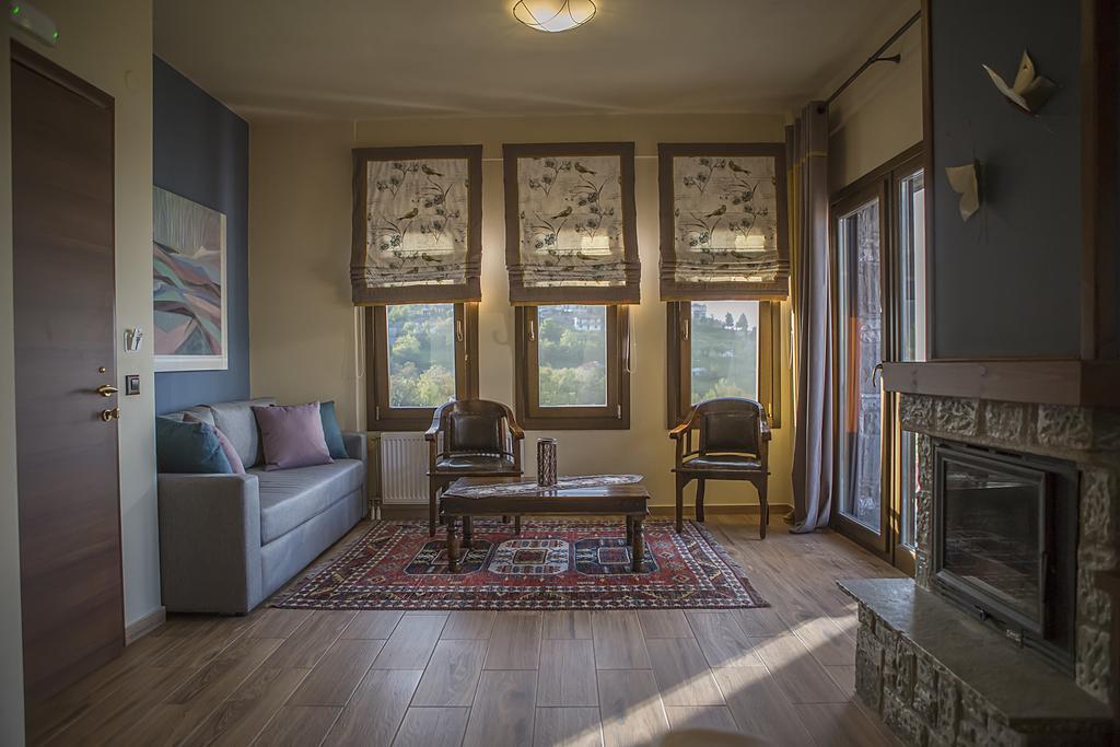 Pandion Luxury Boutique Hotel & Suites With Spa Неохори Екстериор снимка